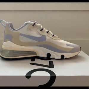 nike air max 270 react, light blue and white